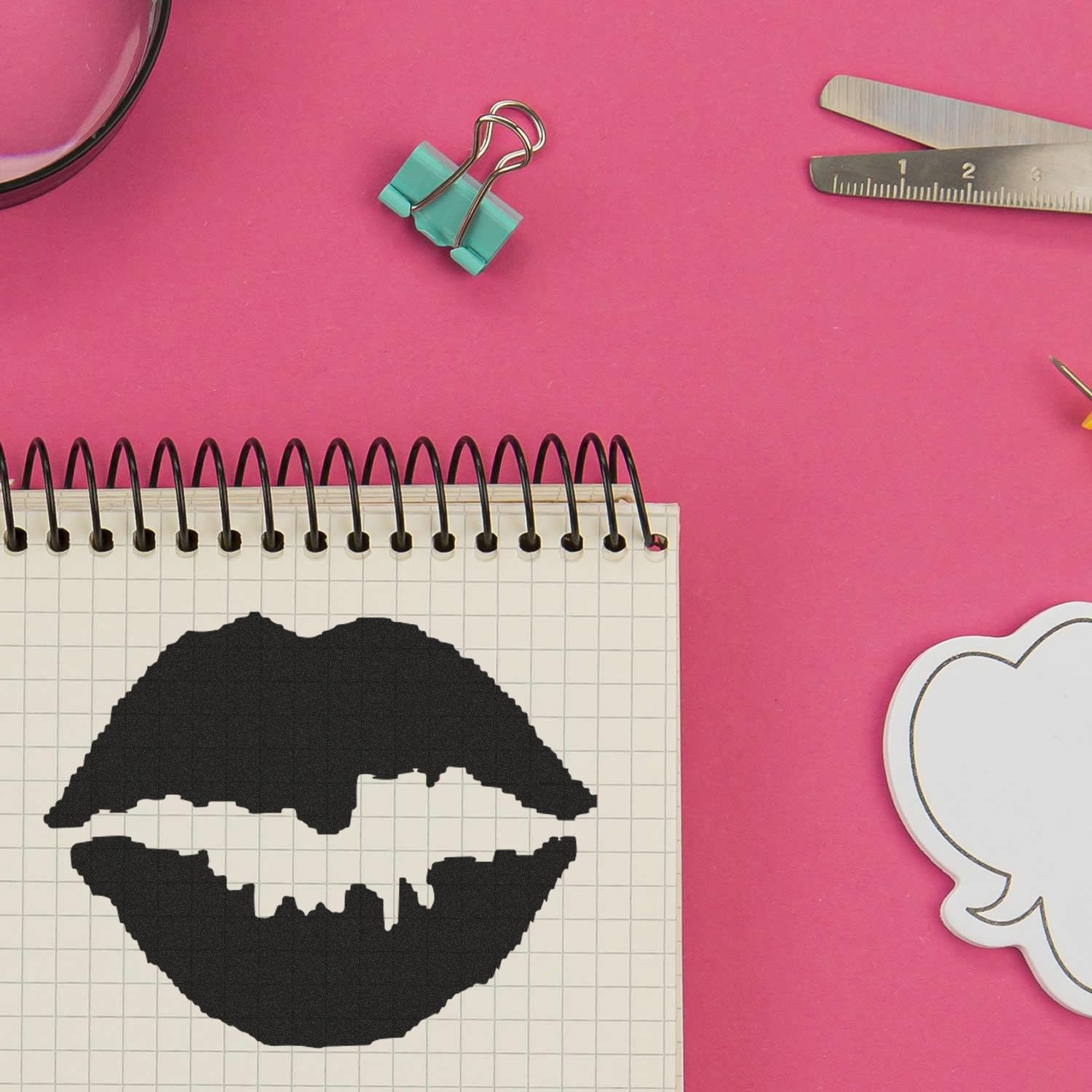 Self-Inking Round Kiss Stamp Lifestyle Photo