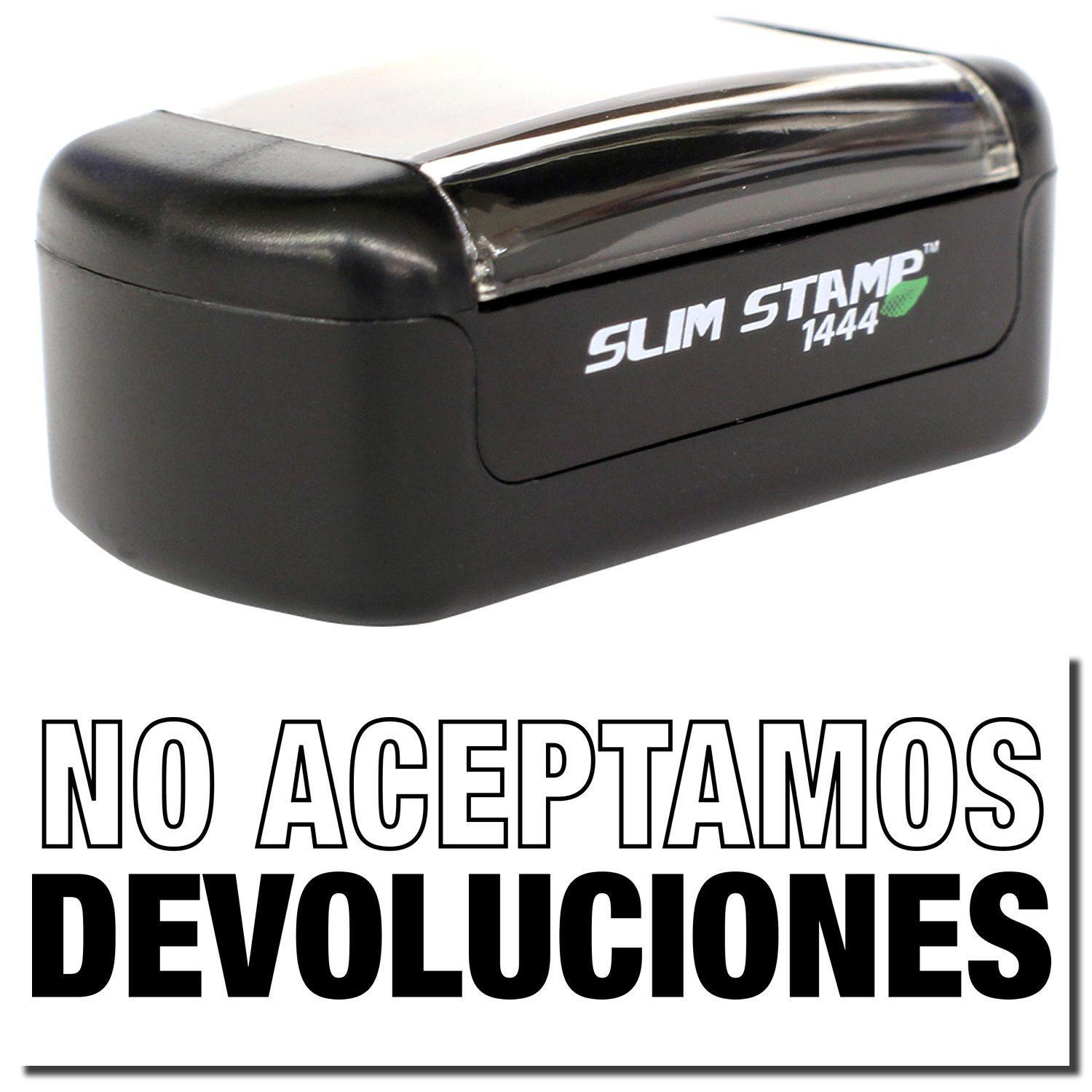 Slim Pre-Inked No Aceptamos Devolucions Stamp in black, with clear cover, and bold text stating NO ACEPTAMOS DEVOLUCIONES .